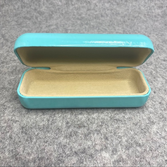 Sold! Tiffany & Co Case  - Box - Picture 5 of 10
